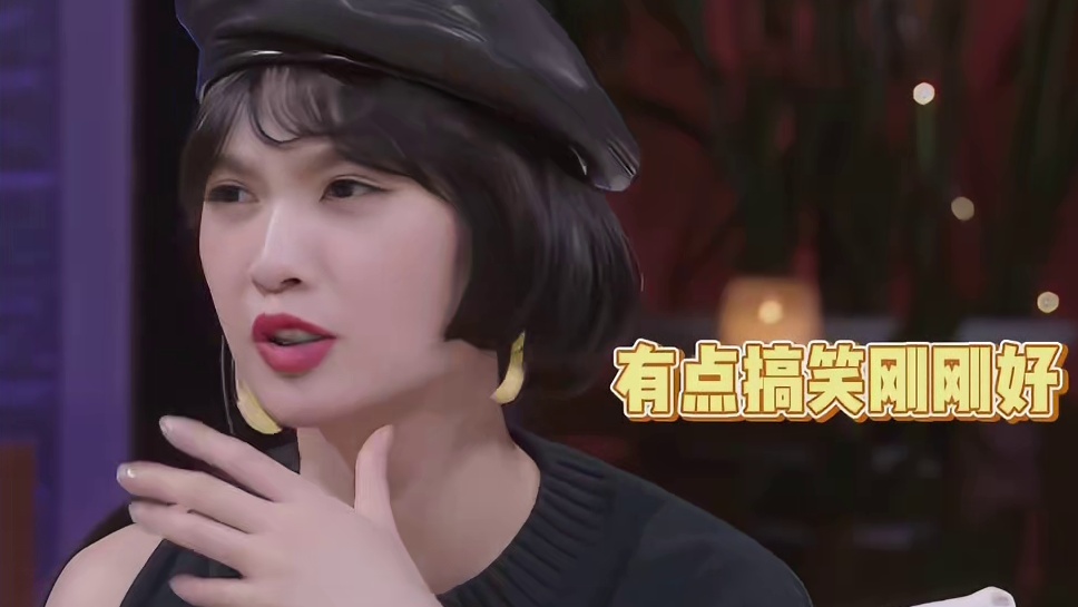 本以为王垲智是帅哥回眸，没想到单纯是“磕到了”