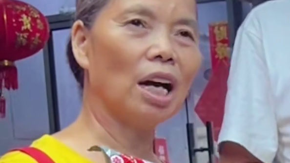 河北”辣王”挑战10碗爆辣，狂赚阿姨15箱螺蛳粉！ #螺蛳粉