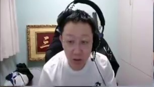 18位穿越火线主播视角.看林烨残局1打2.手枪没子弹，切回98K就是瞬.全员卧槽#穿越火线 #白鲨a