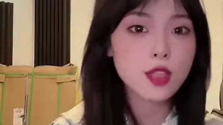 从《山楂树の恋》的纯真，到《天马行空》的自由，李美灵芝用一首首歌勾勒内心世界。7.5成都专场，等你现