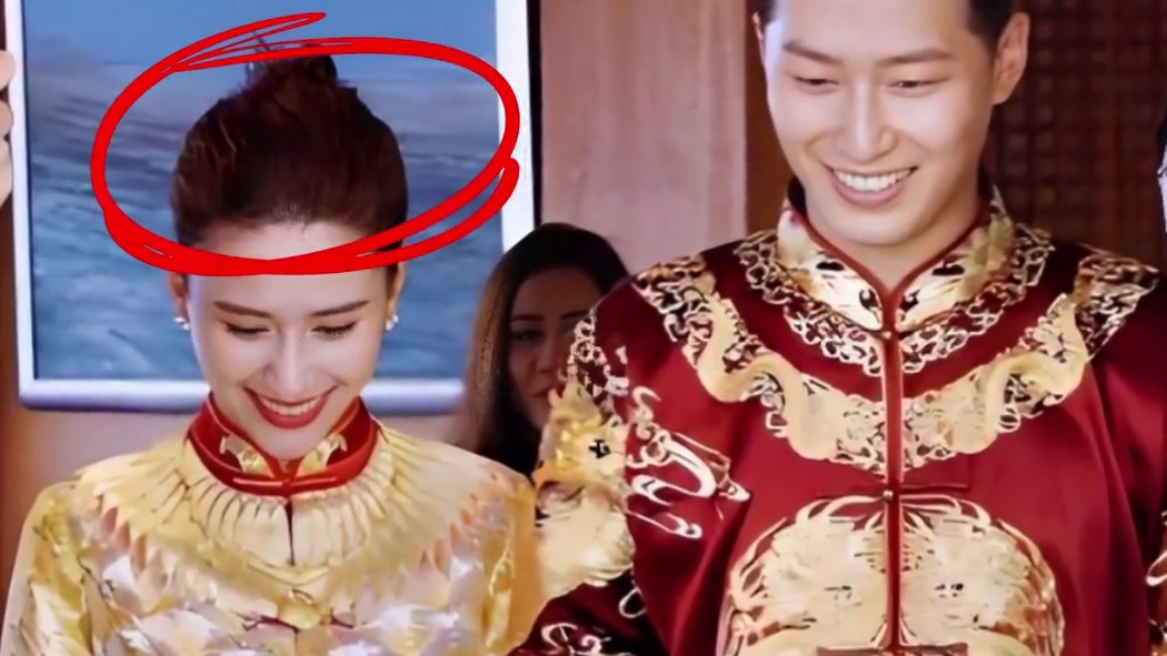 为何女星戏里戴凤冠霞帔，婚礼现场却对头饰“避之不及”？原来是外行人不知道的秘密#刘诗诗 #赵丽颖 #