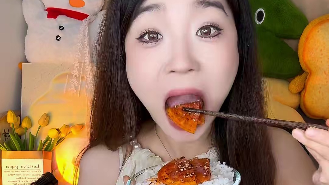 今天是粤菜～～谁懂啊姐妹们 沙姜猪手好吃到我原地旋转#好吃到停不下来 #家常菜 #特色美食小吃 #妈