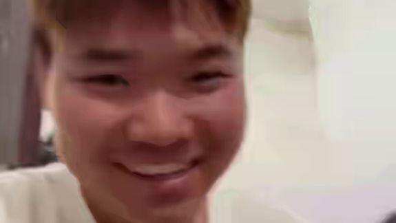 有亲人在身边，有爱在中心，很难不幸福（来源：