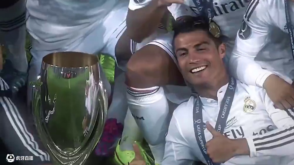 “一句话形容C罗的皇马生涯” #足球 #皇马#C罗