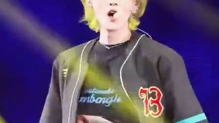 鹿晗上海演唱会《超级冠军》谁懂内娱唱跳全能ace爱豆的含金量 #鹿晗#超级冠军#现场版live#鹿晗