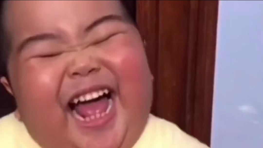 外卖小哥：这顾客我都送了不下一百回了！