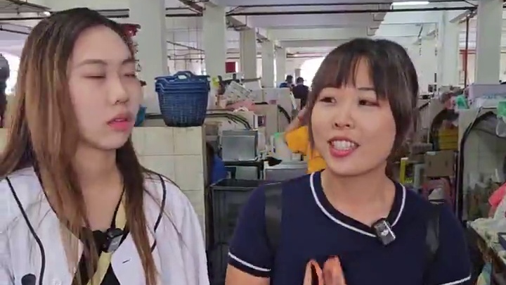 不要再讲Choco 不会煮菜了!!!挑战煮一饭一菜一汤给助理们吃白菜傻傻分不清楚 
#搞笑 #搞笑视