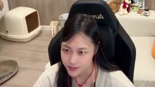 #穿越火线 队友开了给我报点不能怪我吧