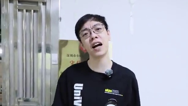 看看职业选手汤圆的电脑！ #青蛙辅助