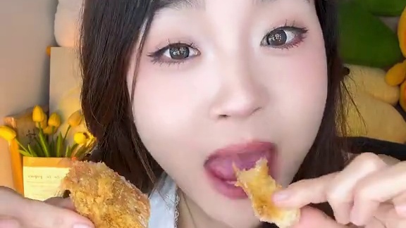 又酥又脆嘎嘎香！大片五花肉！吃起来真的贼过瘾！ #猪油渣 #香酥猪油渣 #零食推荐