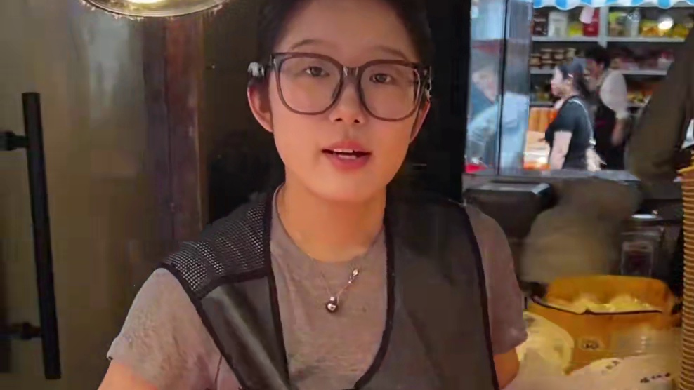 东北街头偶遇韩剧同款辣章鱼足炒年糕 64一份 嘎嘎好吃