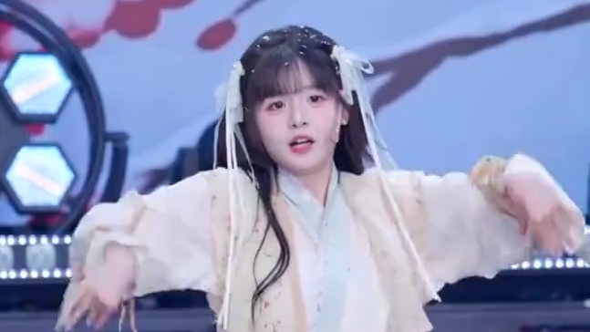 #美女 #古风 #舞蹈 挑战回复所有评论