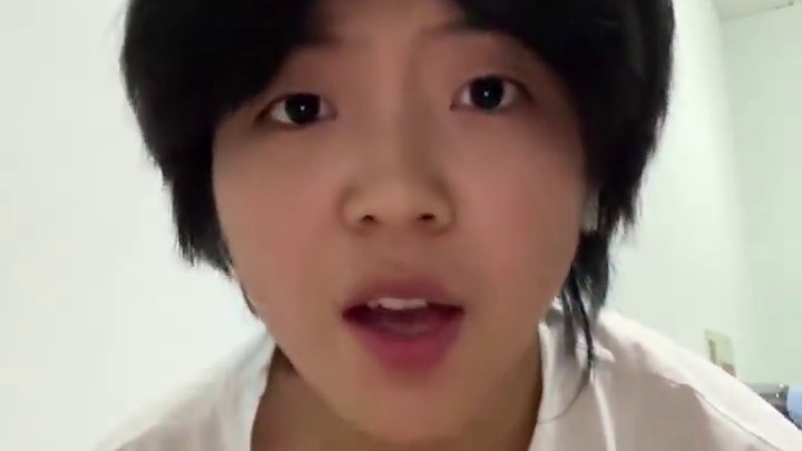 不管不管，就是被洗脑了～#抽象艺术  #王源王赫野我很快乐 #半夜发疯