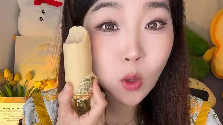 就这个宾西的肠真的！又便宜又好吃！蒜香白肠是咸口的，玉米肠是甜口的！个头相当可以！一根算下来2块钱～