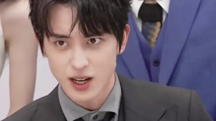 这个朝雪录剧组抽象到一块去了 #朝雪录#敖瑞鹏#李兰迪#娱乐评论大赏