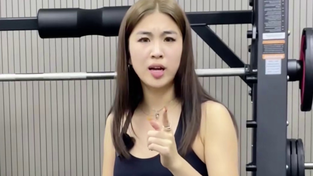 科普：脖子出现发黑不是脏哦，这是身体的预警，假性黑棘皮。