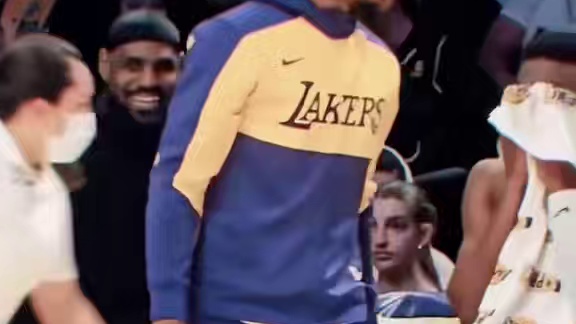 就连布朗尼也要遵守球队的规则啊