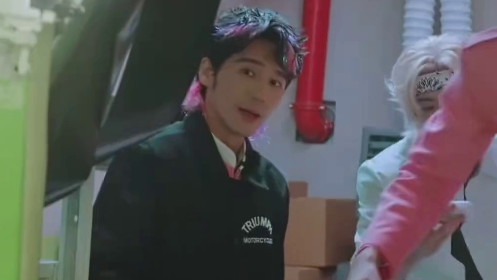 金靖和迪丽热巴的内心是崩溃的