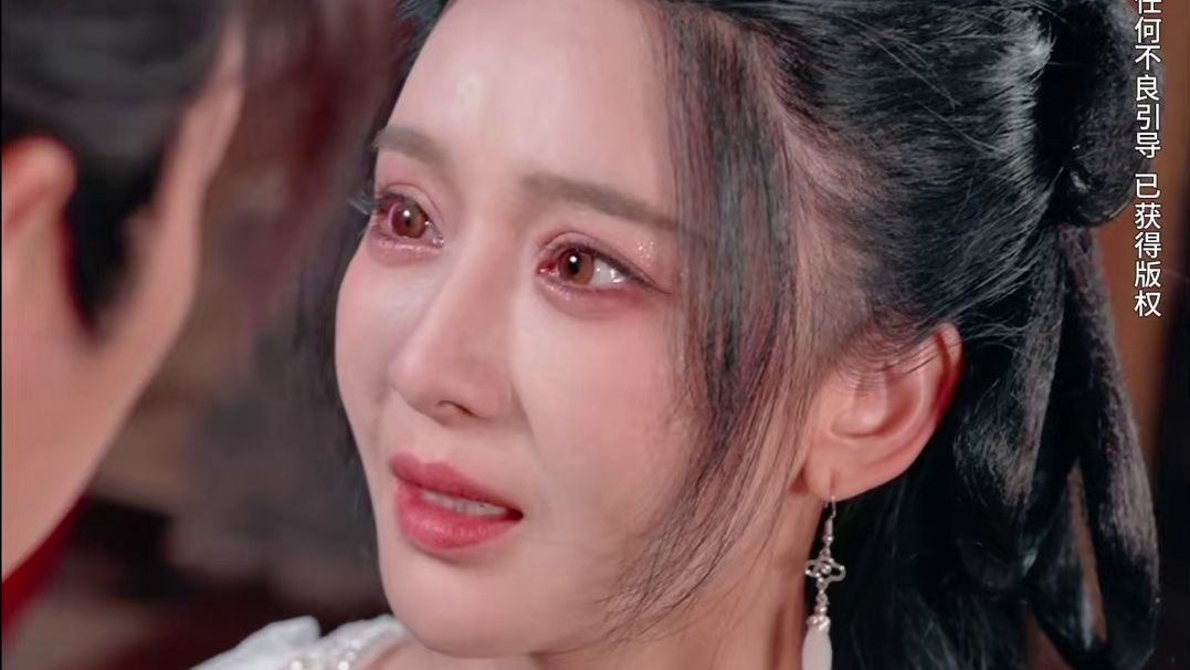 叶宁心身为王府侍女，却未婚先孕，不料其腹中胎儿竟是战神之子！ #免费观看#好剧推荐#热剧来袭#因为一