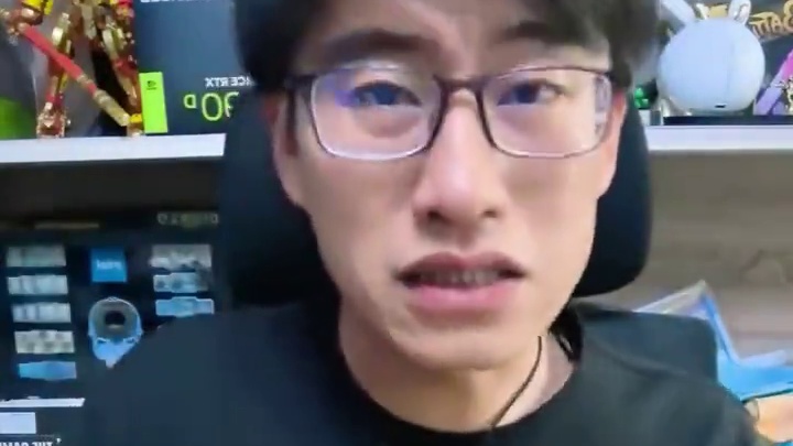 大话西游更新后电脑卡的我们在全力给您解答 e3e5系列的无法帮您处理。请别再来问啦！回复的慢因为今天