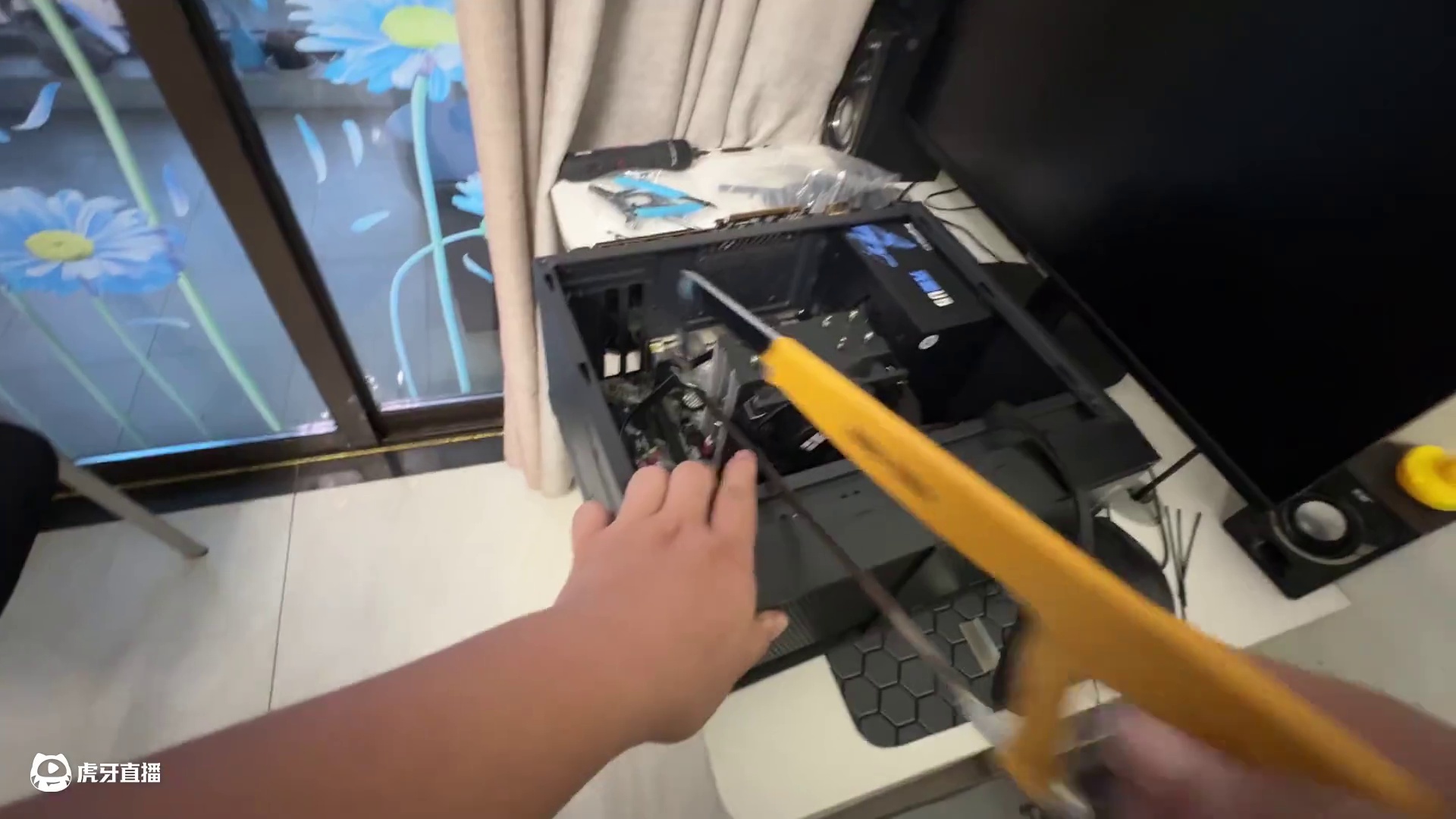 显卡装不下？我等的就是这个！ 结尾有配置单#电脑 #装机 #长沙 #diy电脑 #电脑配置