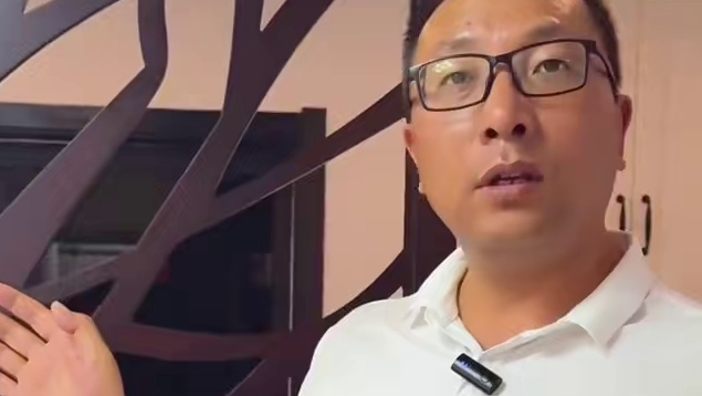 瑞府小区墙面翻新三天全部完工交付！如果您家也有这些情况，交给我们美宅帮，还您一套新房子！#旧房改造 