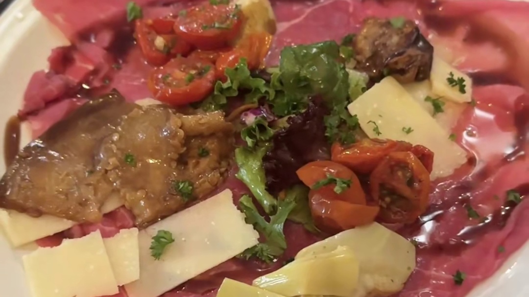 水深火热！40度高温没空调一天怎么过？ #vlog日常 #内容太过真实 #吐槽 #搞笑 #海外生活