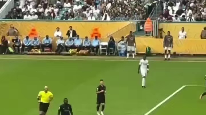 不得不说，贡萨洛在皇马的进攻更均衡