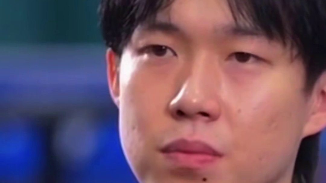 王楚钦称跟马龙樊振东相比，自己没能让大家放心！