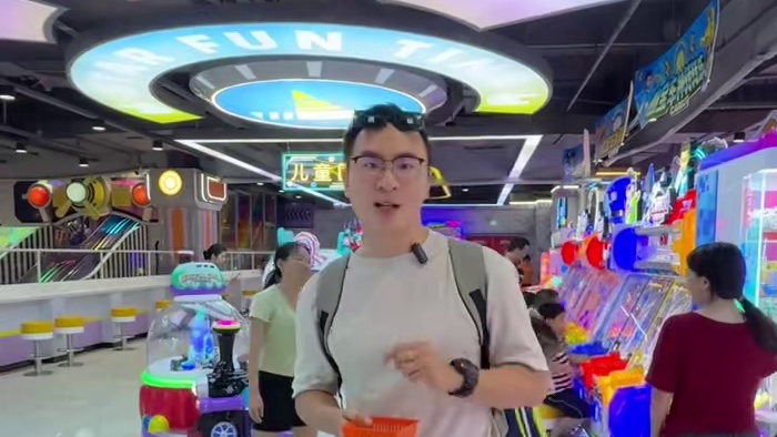 大大大件事！黄埔东区时代城的热带时光，95就有299个币啊！这个暑假火速带宝贝冲！#遛娃好去处#亲子