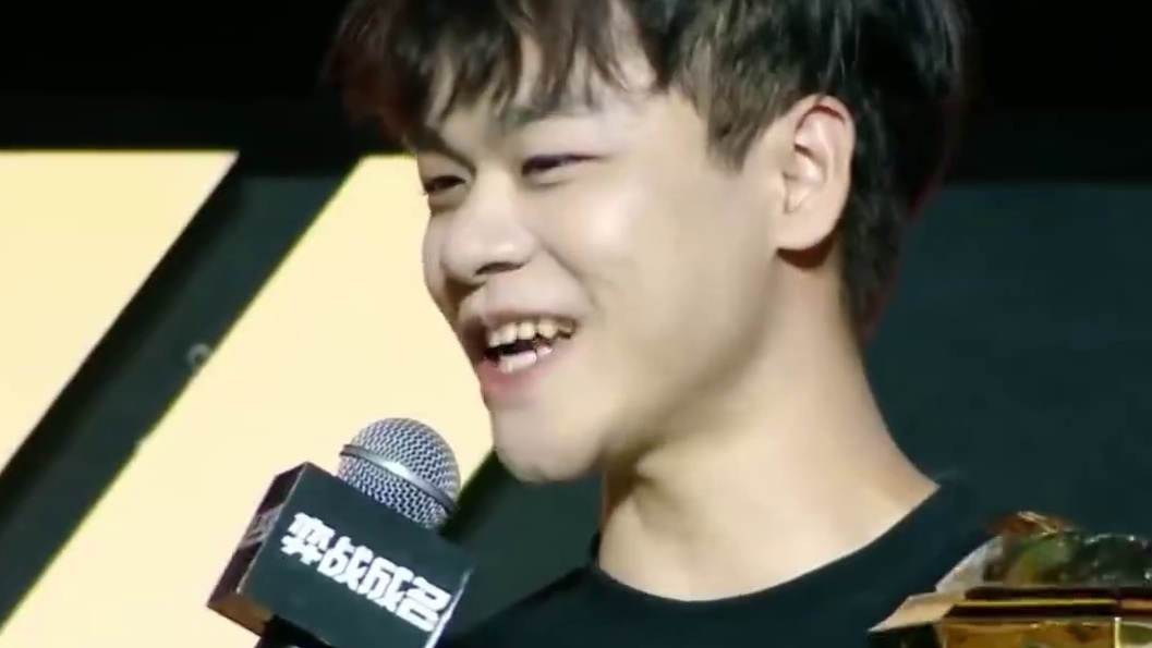 从全民赛道27名到JOC8冠军，恭喜小鱼亲 #金铲铲之战joc8  #joc8总决赛