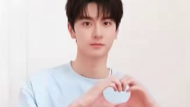 王源问粉丝林一往哪跑了