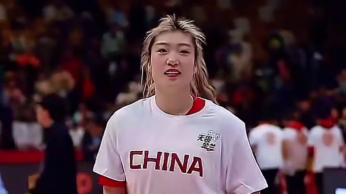 李梦无缘中国女篮国家队，亚洲杯战况球迷担忧