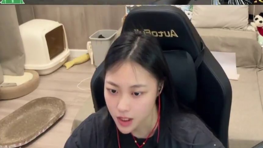 #穿越火线 我倒要看看到时候是我的G36厉害还是法玛斯厉害