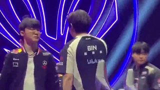 O神真的硬氣，bin不彎腰我也不低頭，一點(diǎn)不慣著bin,oner對其他四個(gè)人都低頭，就是不對bin低