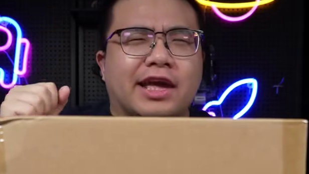 AI机器人发展到这种程度了？赛博宠物都出来了 #loona机器狗