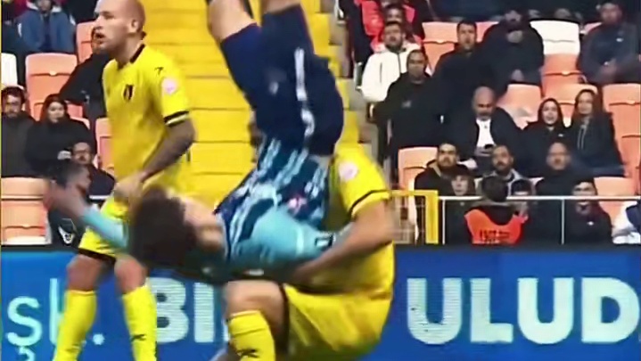 这种难能可贵的体育精神点一百次赞都不累