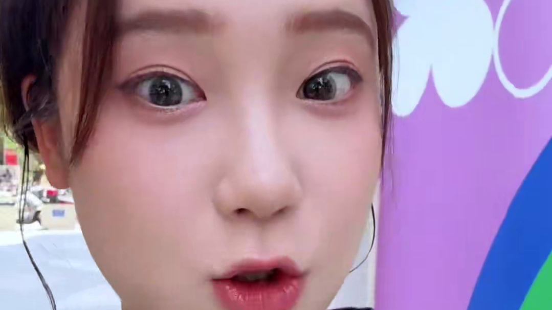 韩料店炫炸酱面辣炒米肠！！双拼炸鸡好嫩 #韩式料理 #韩式炸酱面 #出国旅游 #流量包 #联通国际漫