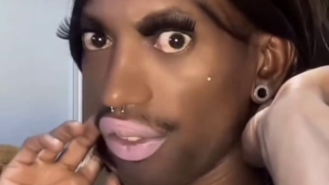 虽然是整容了但只为自己活