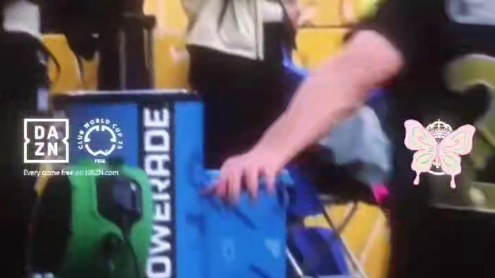 艾特你不会过人的兄弟来看