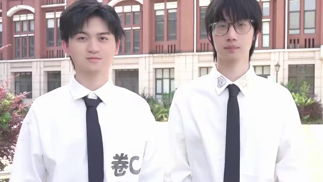 和卷C见面啦～ #北京WB暖阳林恒 #上海edgm花卷 #2025KPL夏季赛