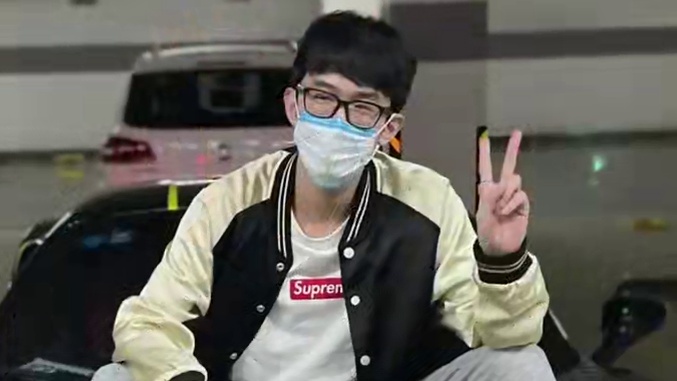 《蔡哥竟如此反差？》 