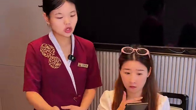 【三周年庆】我天！5个人才花200多居然在高铁吾悦广场旁的延年城际酒店内吃一顿甲鱼+臻龙斑品质海鲜套