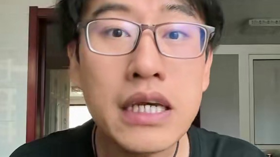 掌柜不骂大话了！ 没用啊，劝不住，还劝他干啥！#大话西游2经典版 #大话西游掌柜