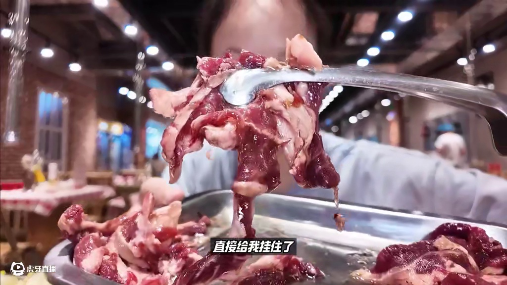 现点现切现拌！吃一次就让我挂住的烤肉！！ #巧克李的迷幻日常 #谢记大树烤肉鲜到变态