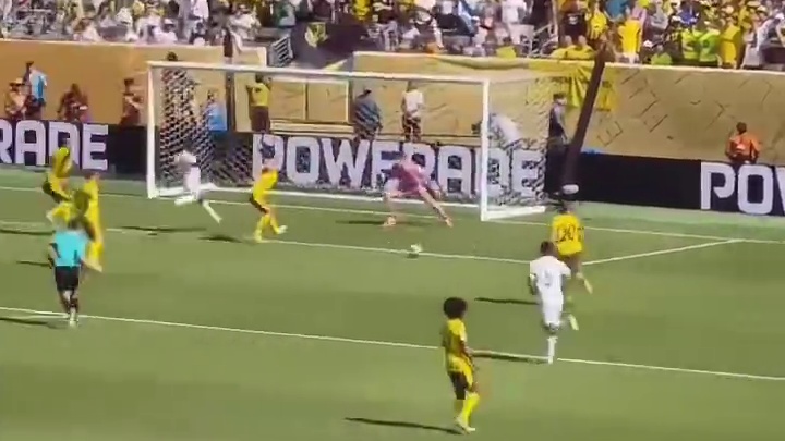 将战巴黎！阿诺德助攻！