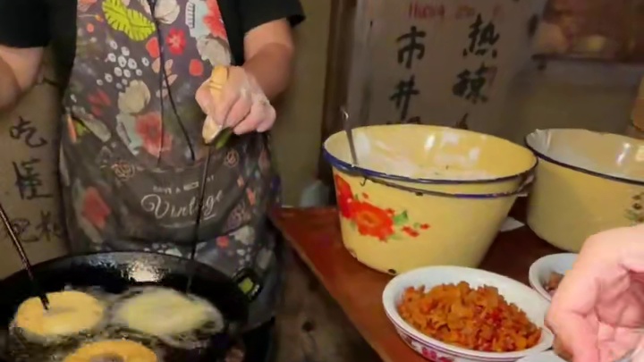 藏在深圳的地地道道湖南土家特色菜！！. #黄老土土到上头
#烟火气湘菜的正确打开方式
#深圳宝安湘菜