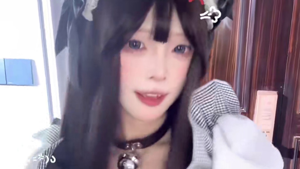 暴怒之人来了#翻唱 #变装 #甜妹