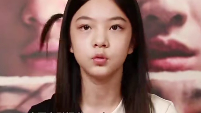 #杨恩又未来也想做演员 #杨恩又 说自己很小的时候演戏可能还不知道什么感受，但现在她很喜欢做演员，因