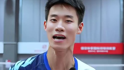 我最烦这种臭打广告的博主了 这猎空u这么好打 让你杀球更快控球更稳没毛病吧 周六晚九点半的直播间还会